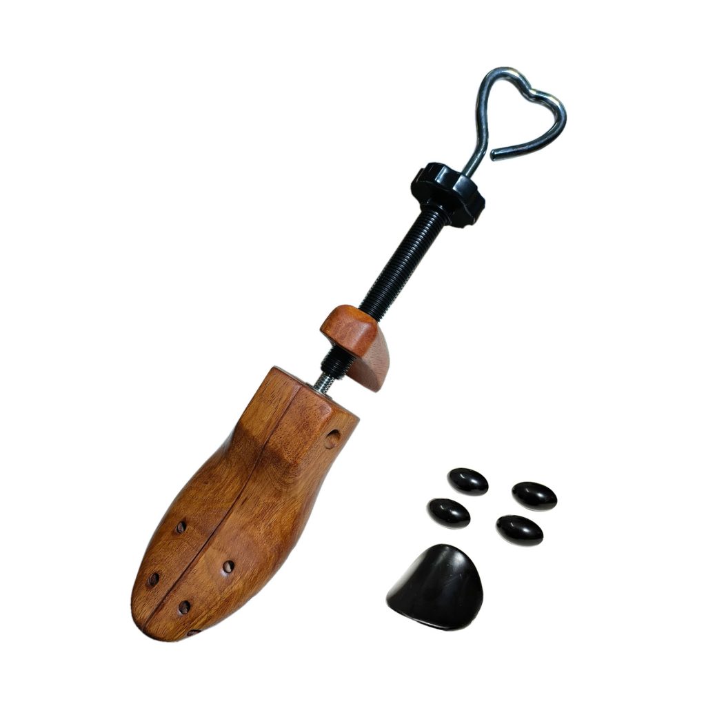 Vintage Style Rubber Wood Shoe Stretcher with Adjustable Screw and Plastic Toe Plugs