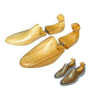 Oak Wood Shoe Tree for Men and Women, Adjustable Wooden Shoe Stretcher, Shoe Shaper to Maintain Shoe Shape